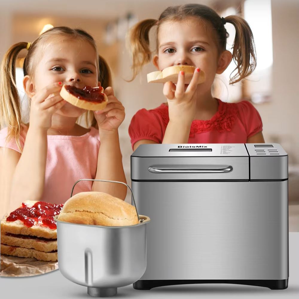 machine pain jeunes filles mangeant pain confiture
